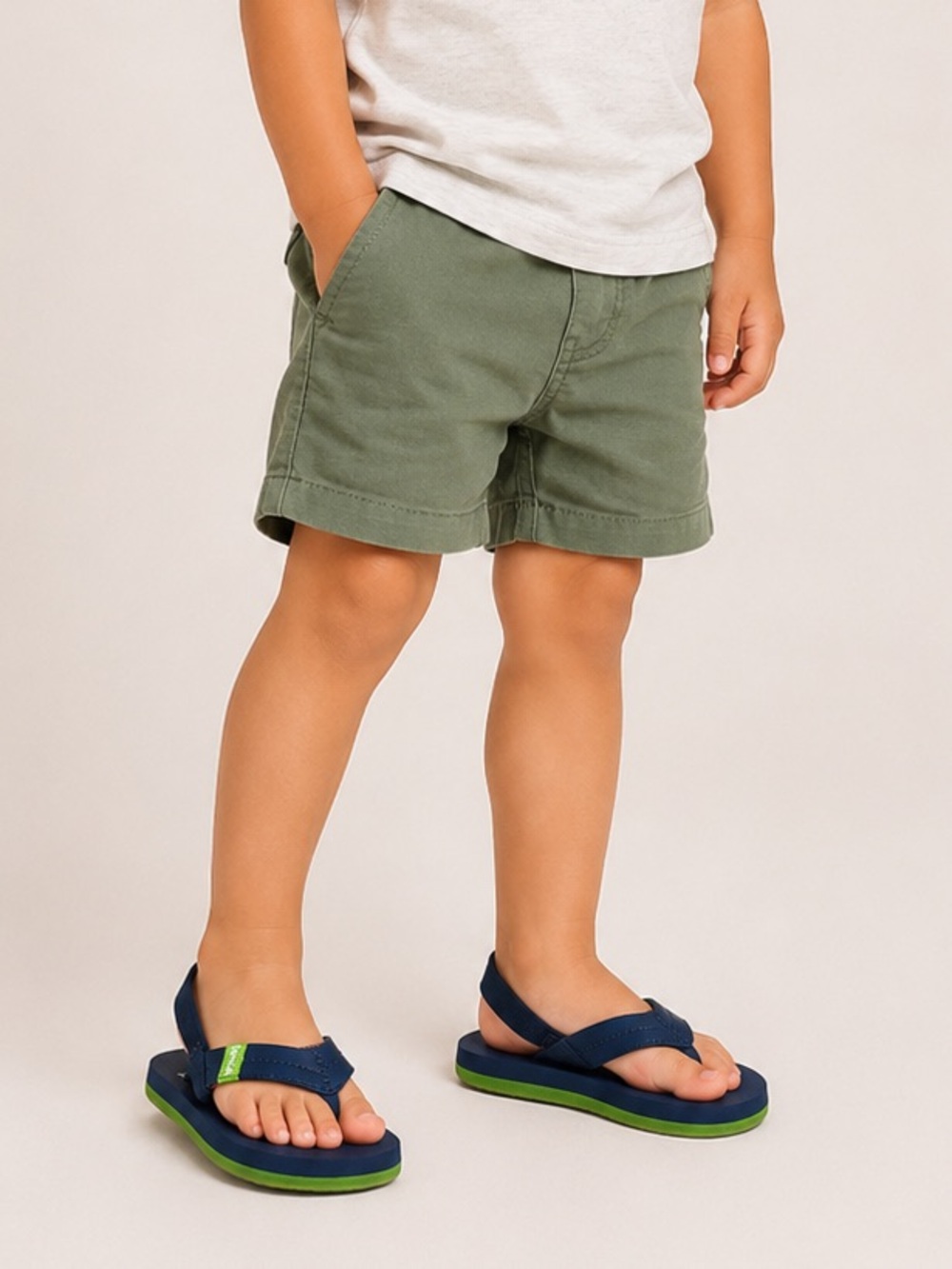 Sanuk Wavy Sandals in Navy